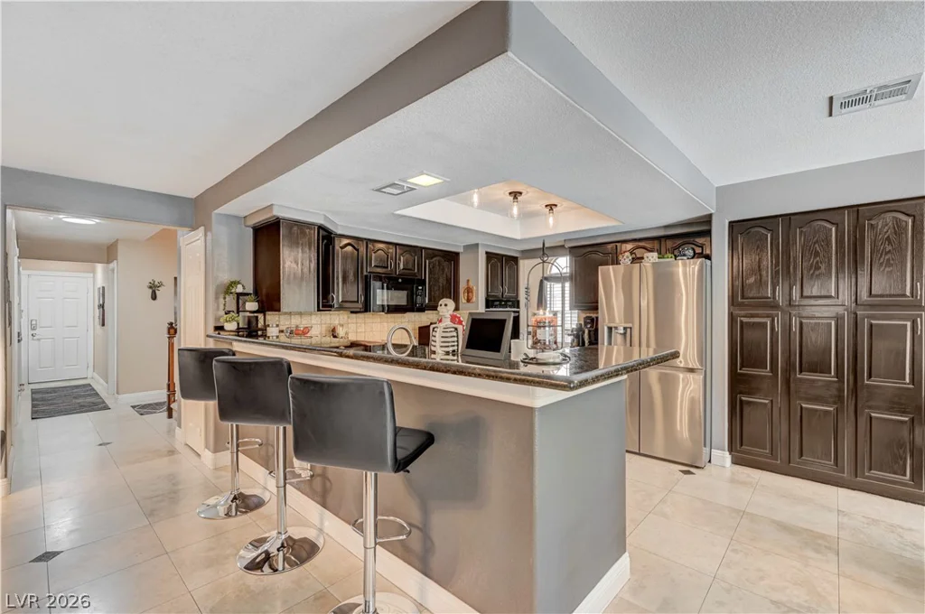 2109 Marble Gorge, Las Vegas, NV 89117
