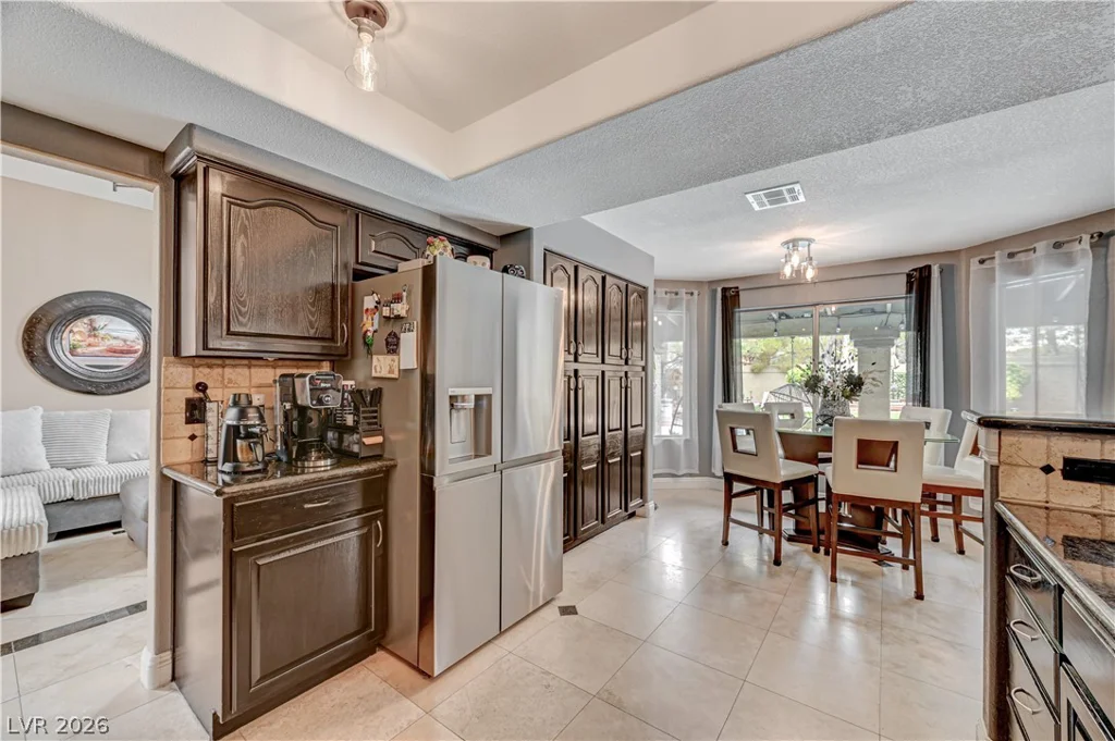 2109 Marble Gorge, Las Vegas, NV 89117