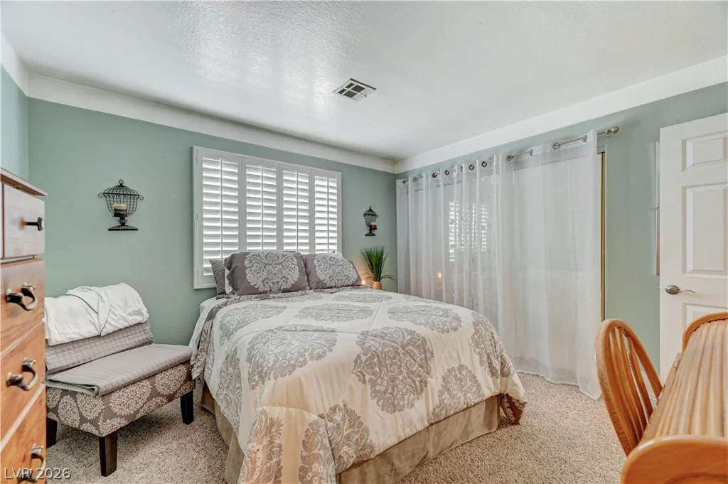 2109 Marble Gorge, Las Vegas, NV 89117