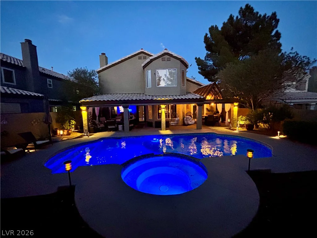 2109 Marble Gorge, Las Vegas, NV 89117