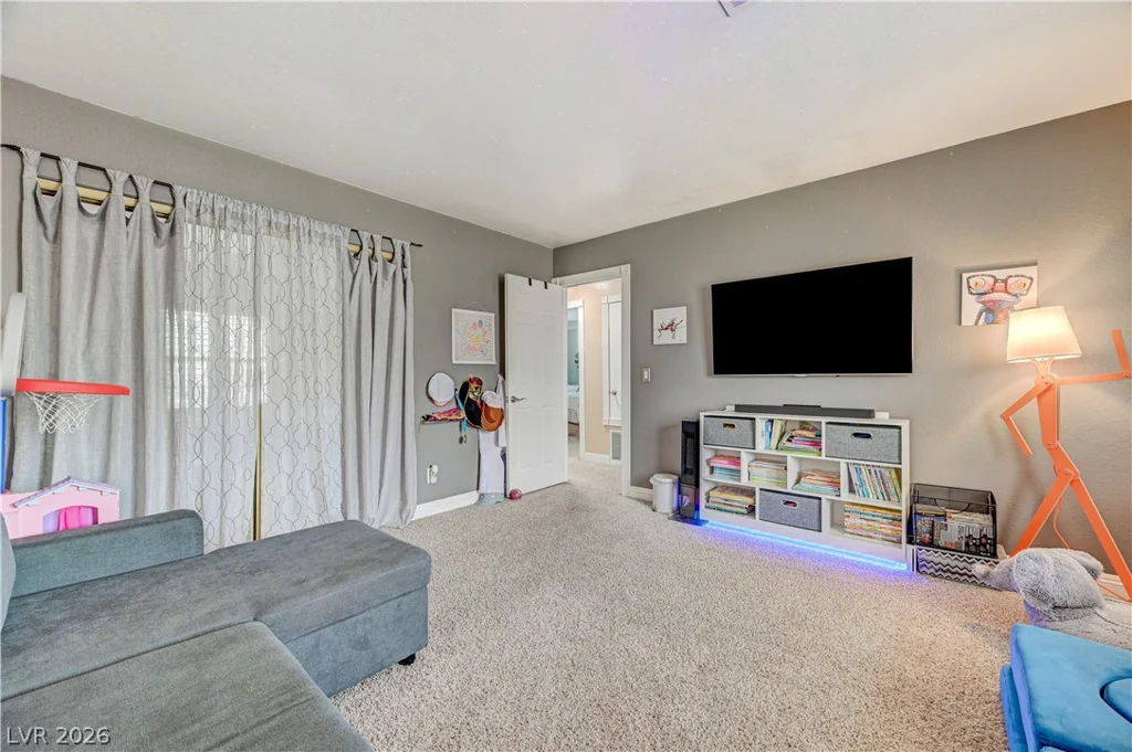 2109 Marble Gorge, Las Vegas, NV 89117