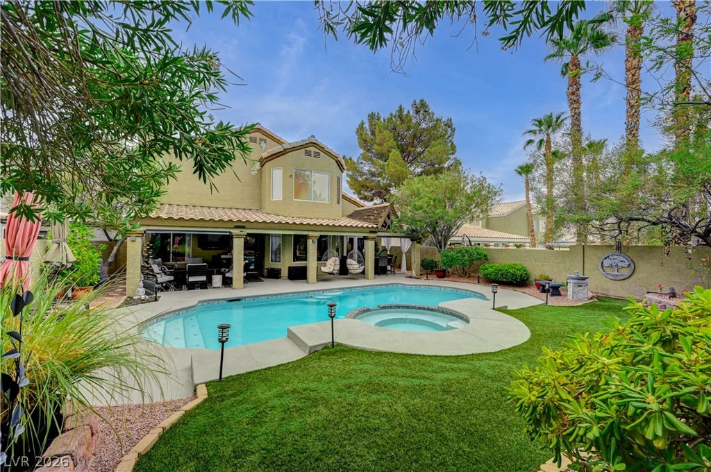 2109 Marble Gorge, Las Vegas, NV 89117