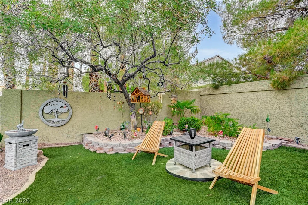 2109 Marble Gorge, Las Vegas, NV 89117