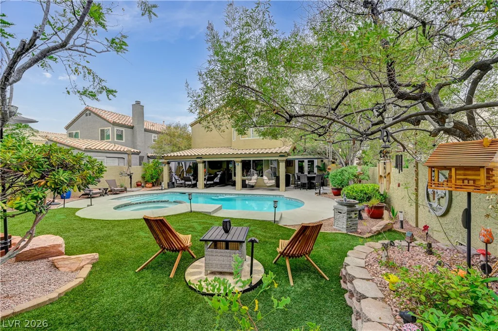 2109 Marble Gorge, Las Vegas, NV 89117