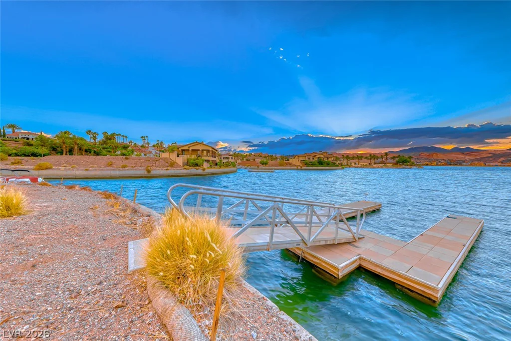 17 Via Del Garda, Henderson, NV 89011