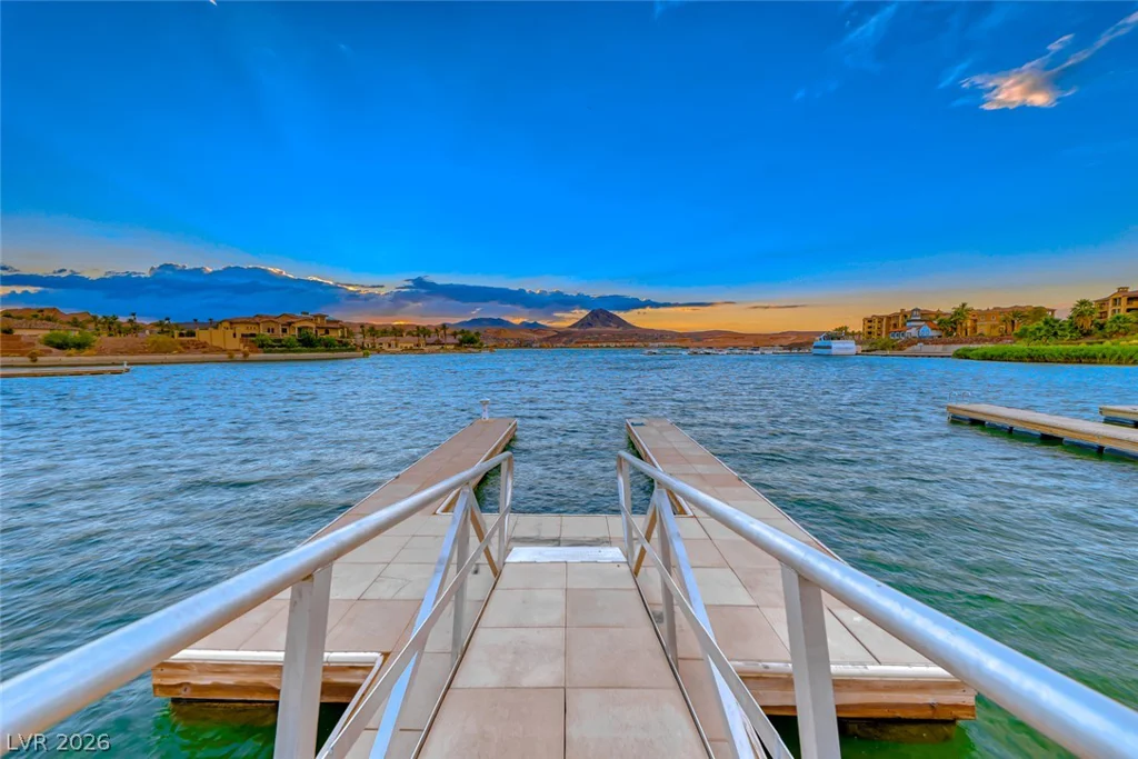 17 Via Del Garda, Henderson, NV 89011