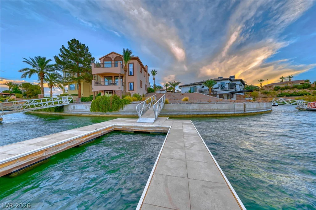 17 Via Del Garda, Henderson, NV 89011