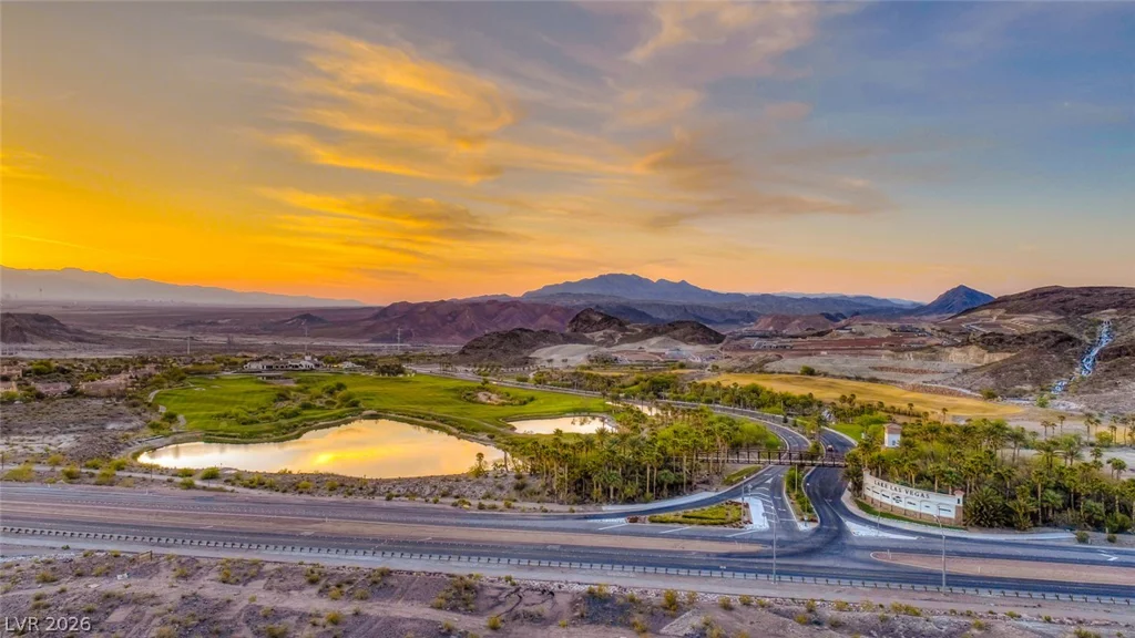 17 Via Del Garda, Henderson, NV 89011