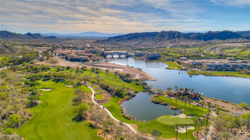 17 Via Del Garda, Henderson, NV 89011