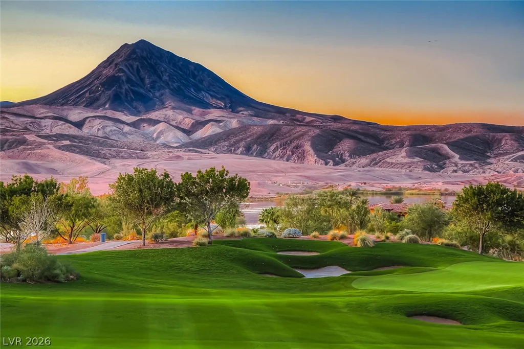 17 Via Del Garda, Henderson, NV 89011