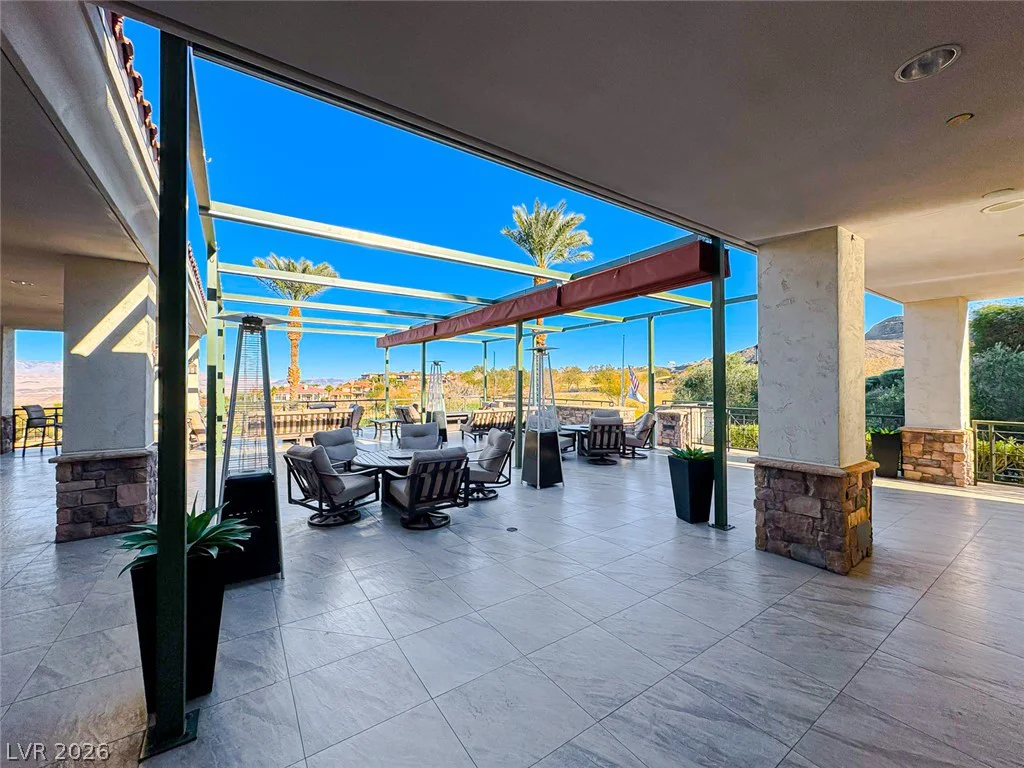 17 Via Del Garda, Henderson, NV 89011