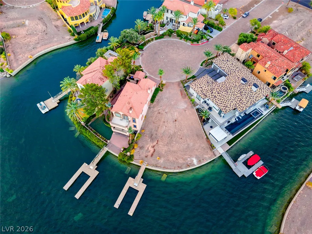 17 Via Del Garda, Henderson, NV 89011