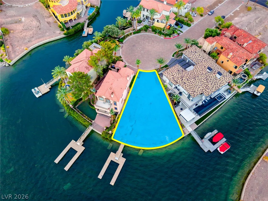 17 Via Del Garda, Henderson, NV 89011