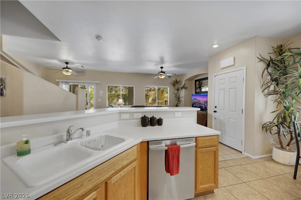 1590 Rusty Ridge, Henderson, NV 89002