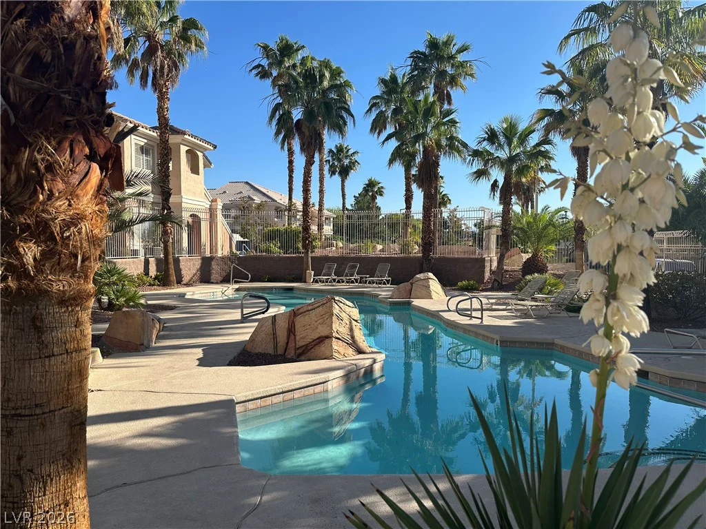 424 Pine Haven, Las Vegas, NV 89144
