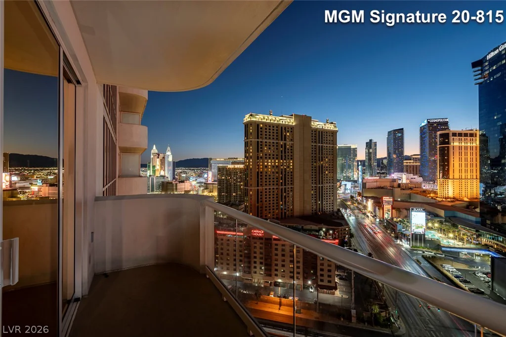 125 Harmon, Las Vegas, NV 89109