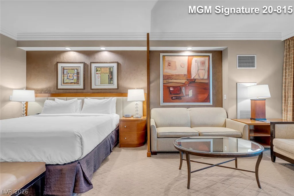 125 Harmon, Las Vegas, NV 89109