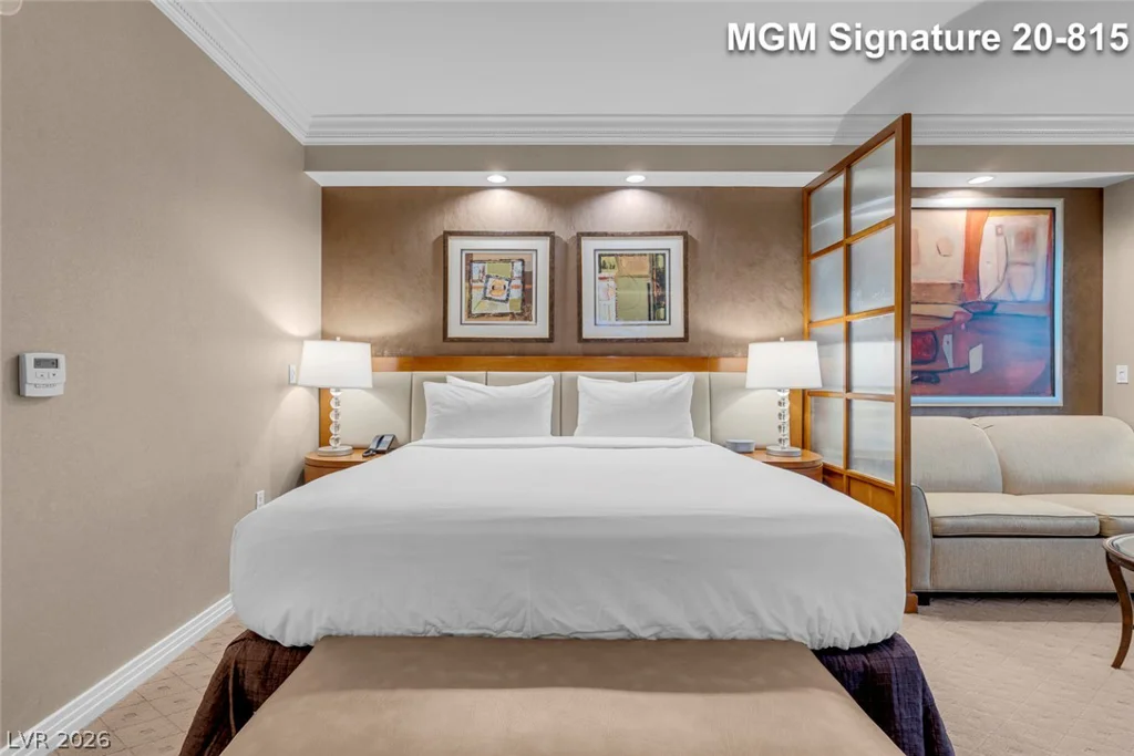 125 Harmon, Las Vegas, NV 89109