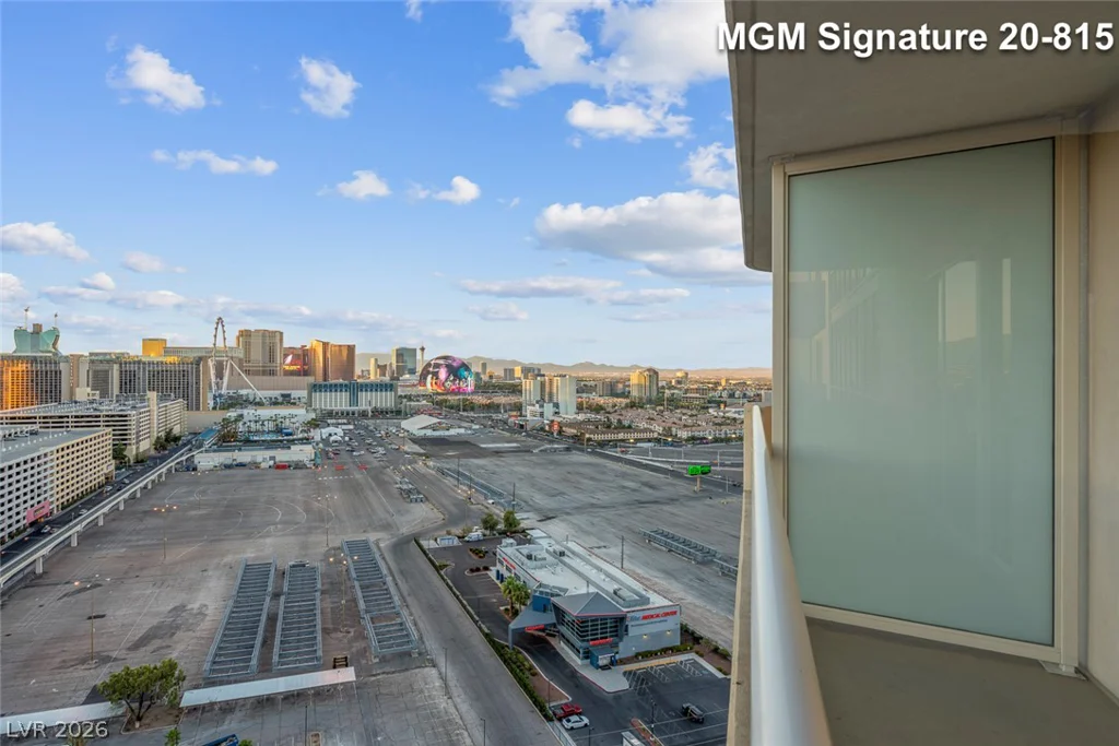 125 Harmon, Las Vegas, NV 89109