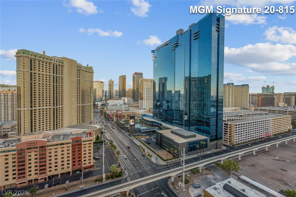125 Harmon, Las Vegas, NV 89109