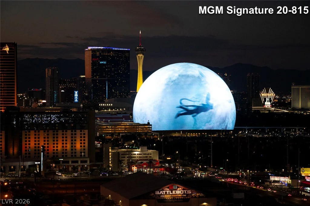 125 Harmon, Las Vegas, NV 89109