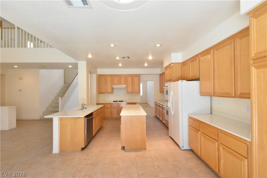 9243 Snow Flower, Las Vegas, NV 89147