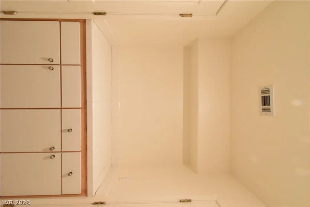 9243 Snow Flower, Las Vegas, NV 89147