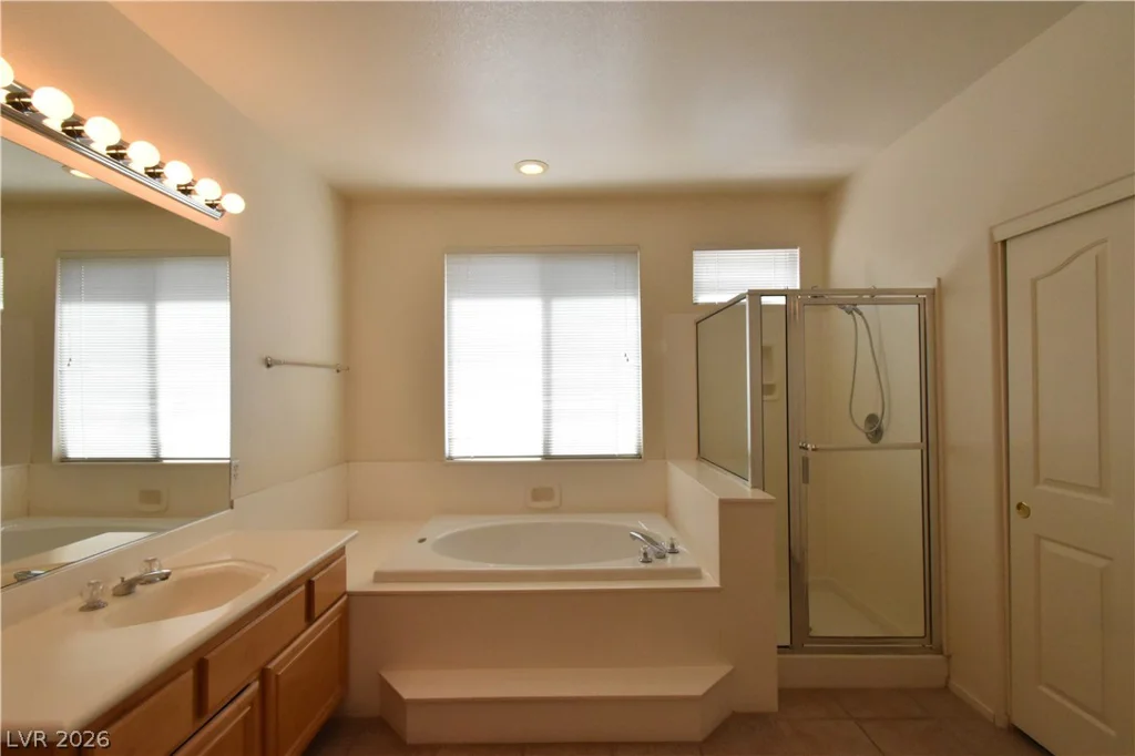 9243 Snow Flower, Las Vegas, NV 89147