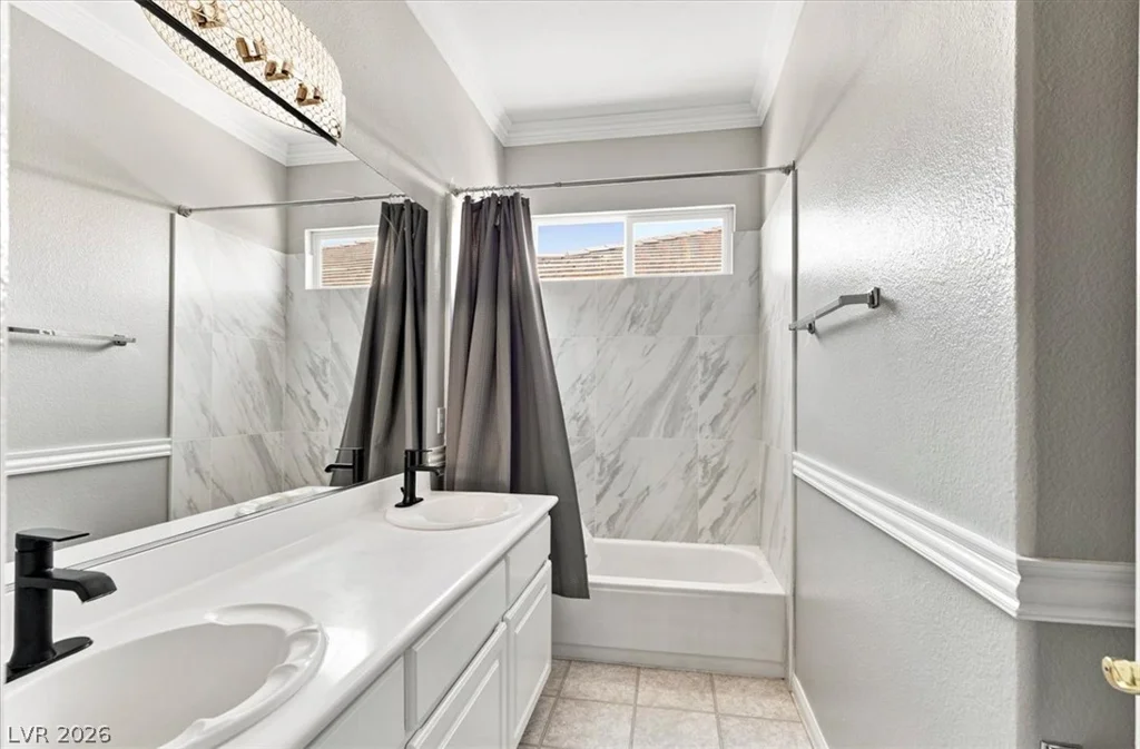 1486 Falling Snow, Las Vegas, NV 89183