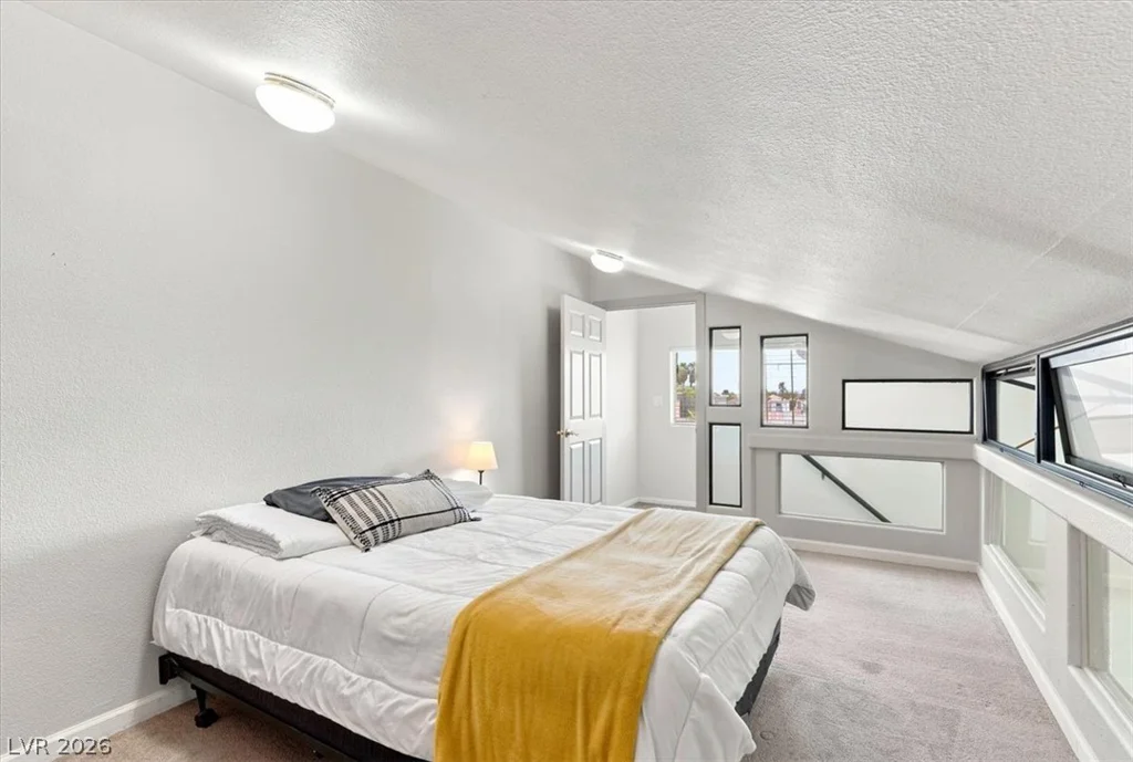 1486 Falling Snow, Las Vegas, NV 89183