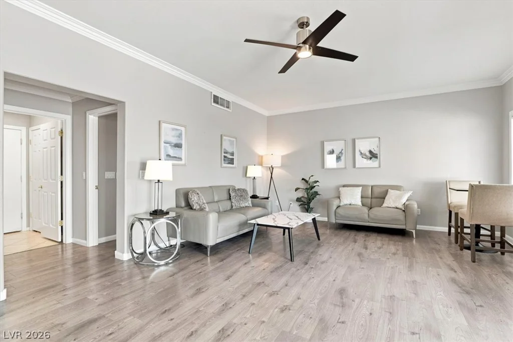 1486 Falling Snow, Las Vegas, NV 89183