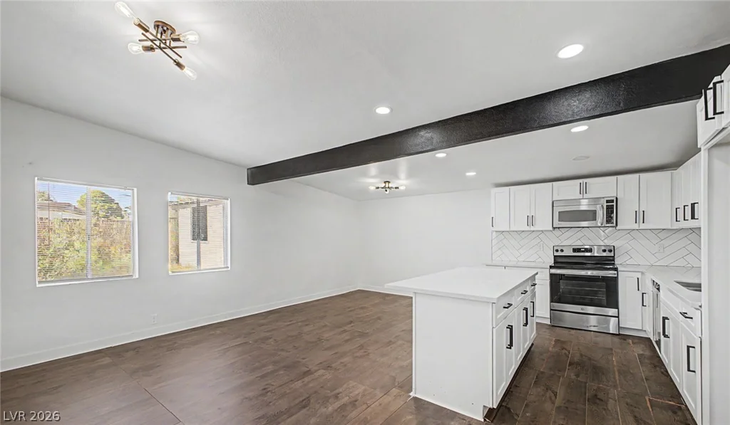 3220 Stanley, North Las Vegas, NV 89030