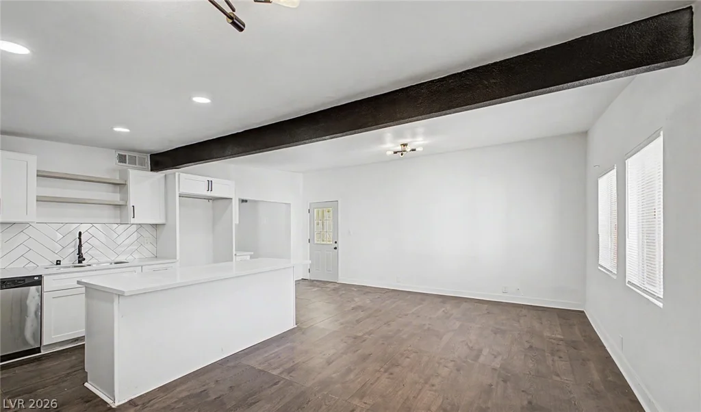 3220 Stanley, North Las Vegas, NV 89030
