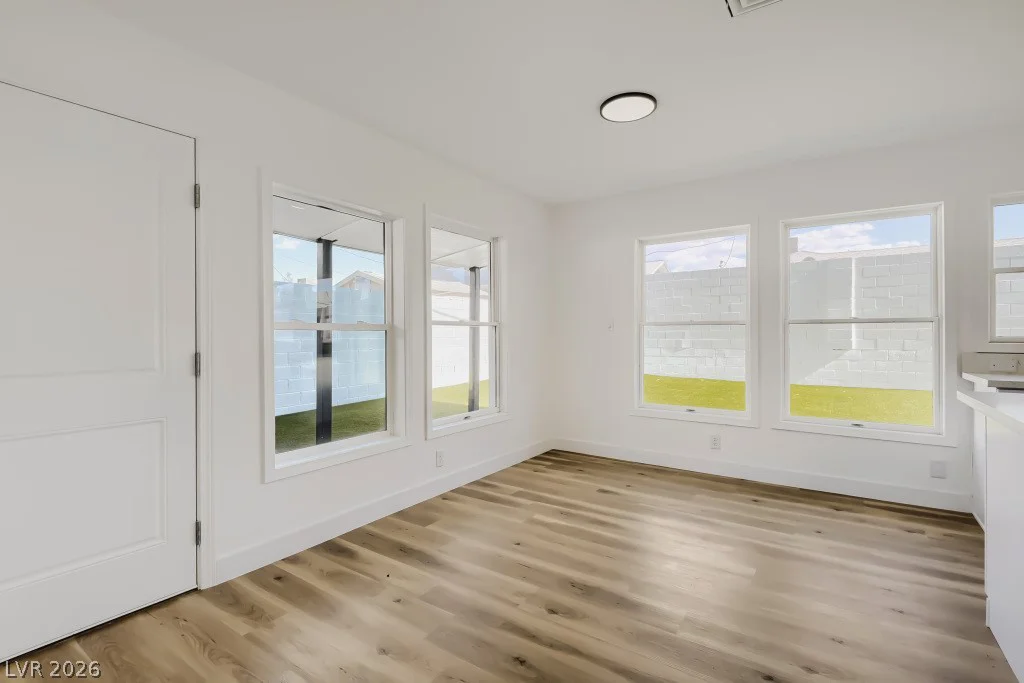 123 Elm, Henderson, NV 89015
