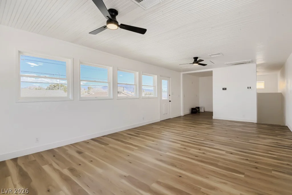 123 Elm, Henderson, NV 89015