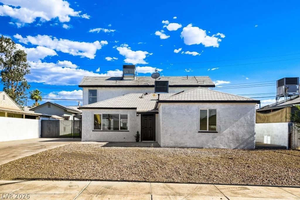 123 Elm, Henderson, NV 89015