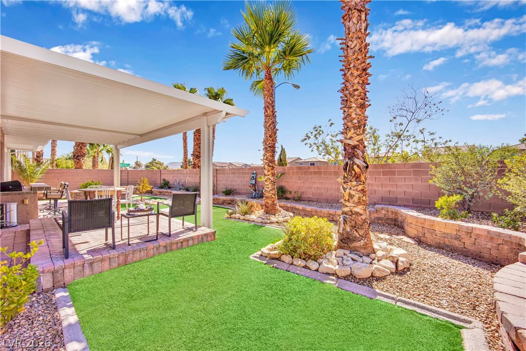 127 Birch Ridge, Las Vegas, NV 89183