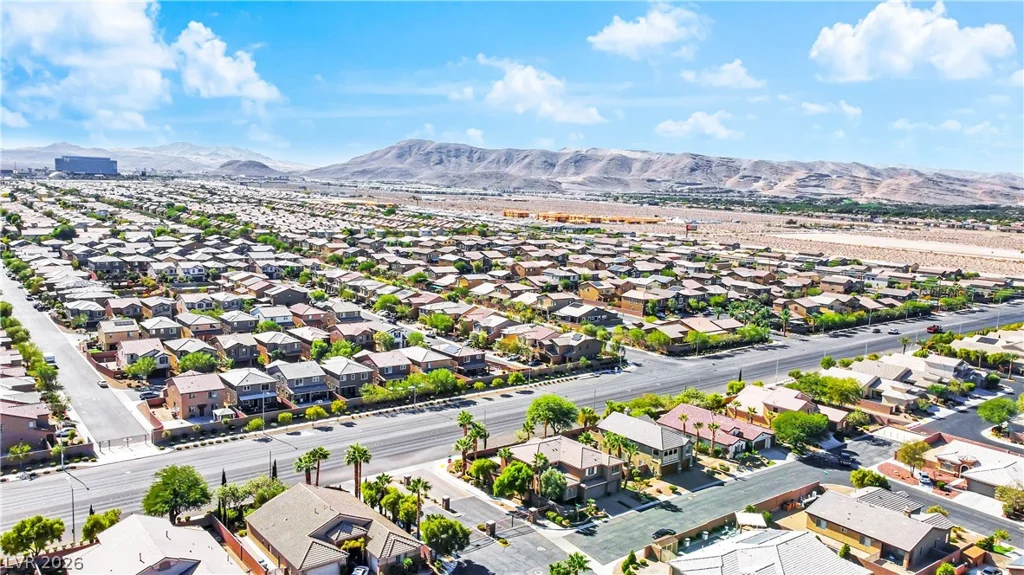 127 Birch Ridge, Las Vegas, NV 89183
