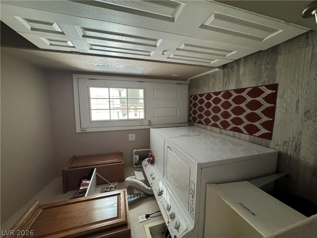 820 Montecito, Pahrump, NV 89048