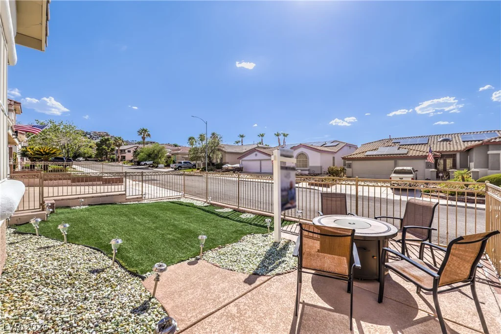 378 Otsego, Henderson, NV 89012