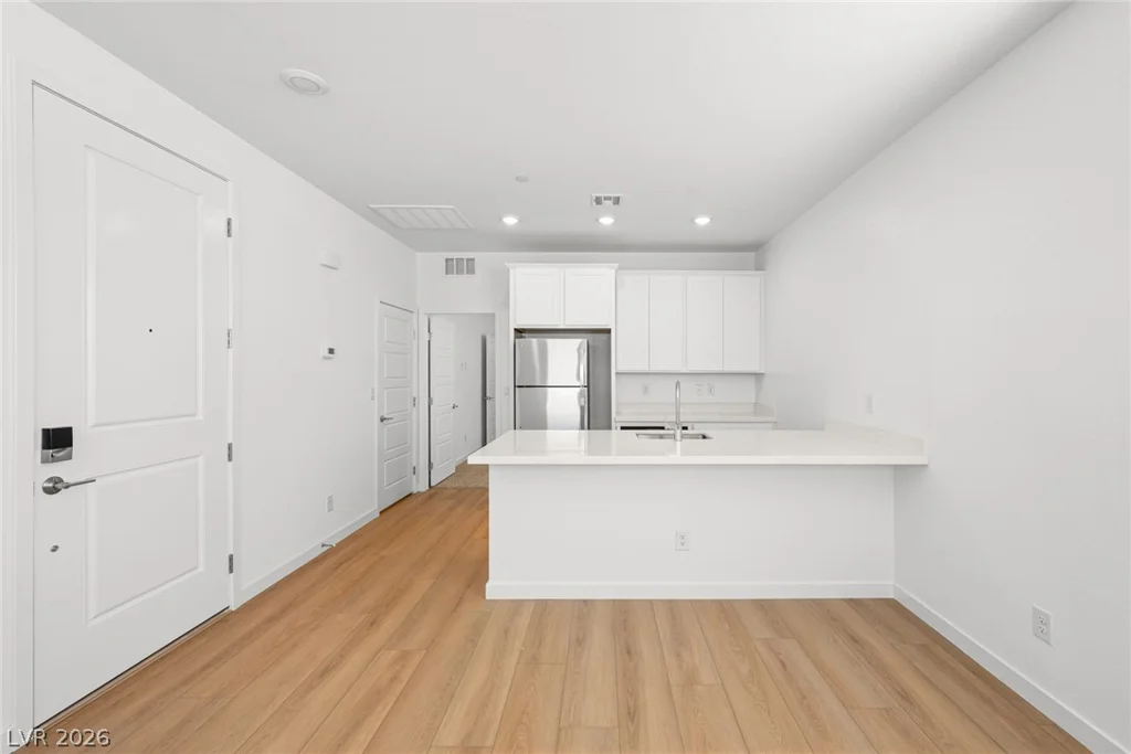 1409 Bianca Falls, Henderson, NV 89011