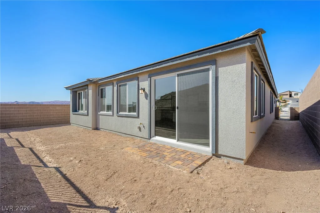 1409 Bianca Falls, Henderson, NV 89011