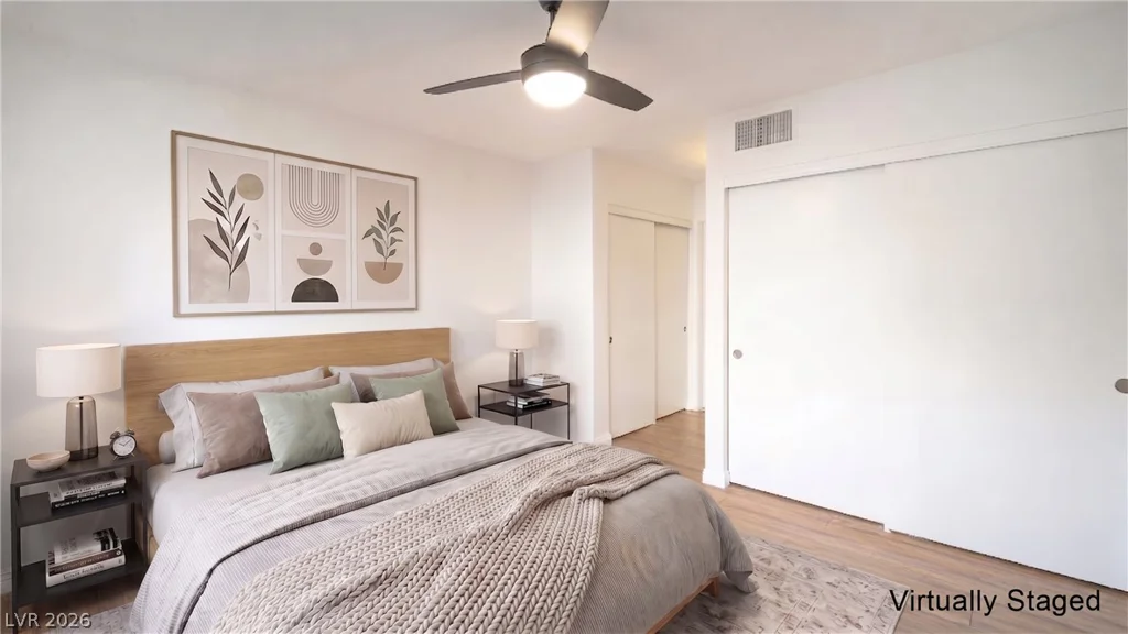 8070 Russell, Las Vegas, NV 89113