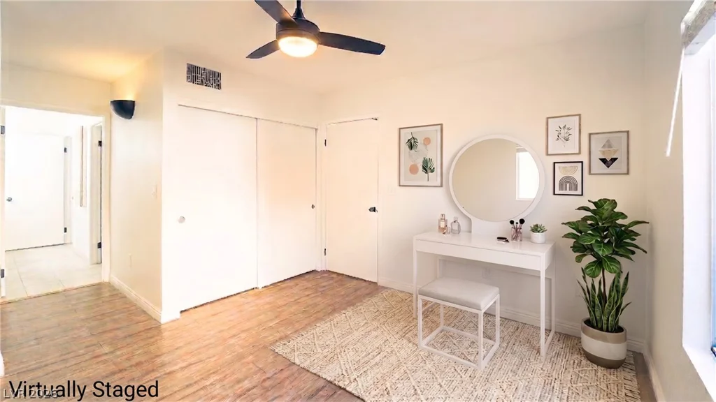 8070 Russell, Las Vegas, NV 89113