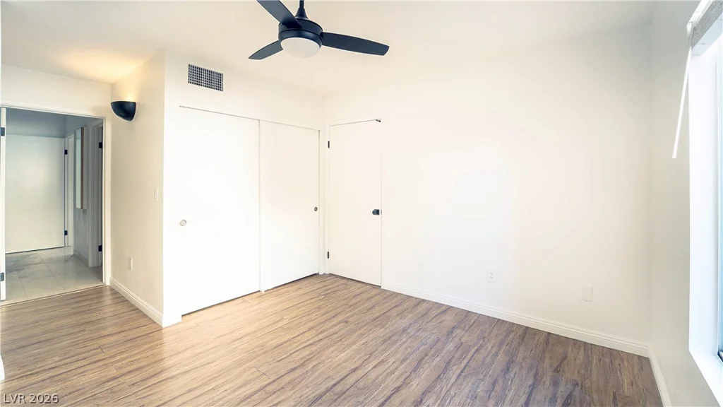 8070 Russell, Las Vegas, NV 89113