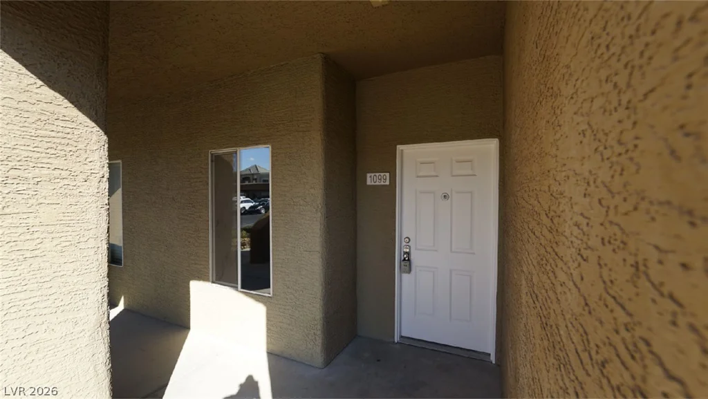 8070 Russell, Las Vegas, NV 89113