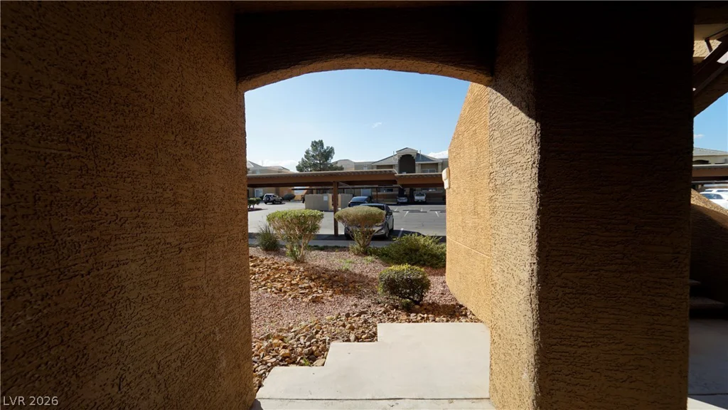 8070 Russell, Las Vegas, NV 89113