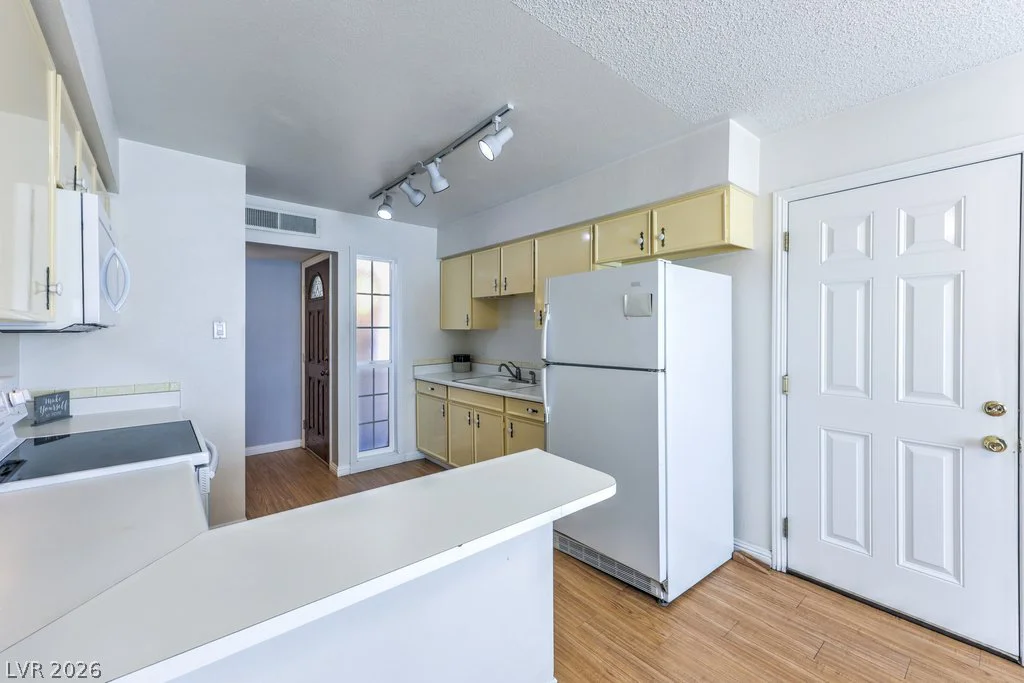 5708 Eugene, Las Vegas, NV 89108