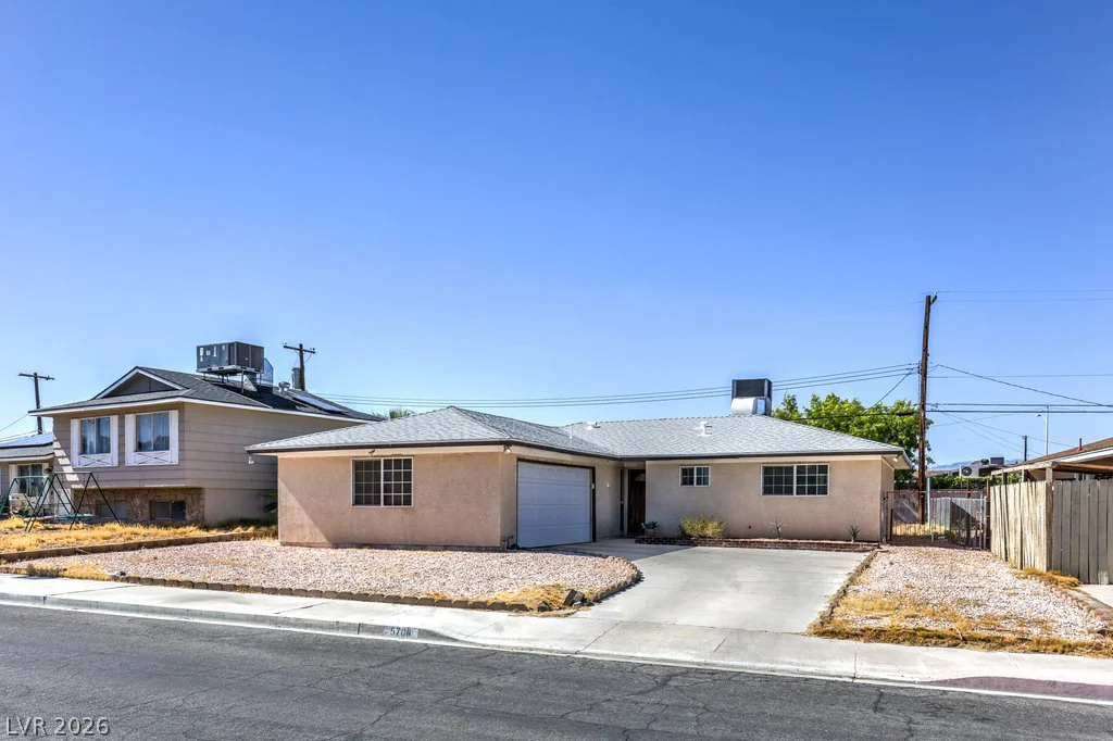 5708 Eugene, Las Vegas, NV 89108