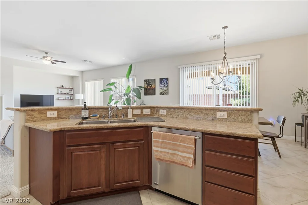 7414 Bugler Swan, North Las Vegas, NV 89084